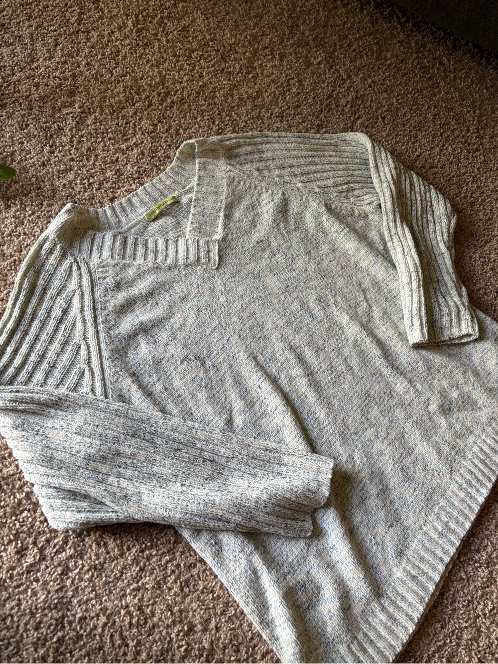 Carolyn Taylor Grey/Cream Sweater with Ribbed Shoulders
